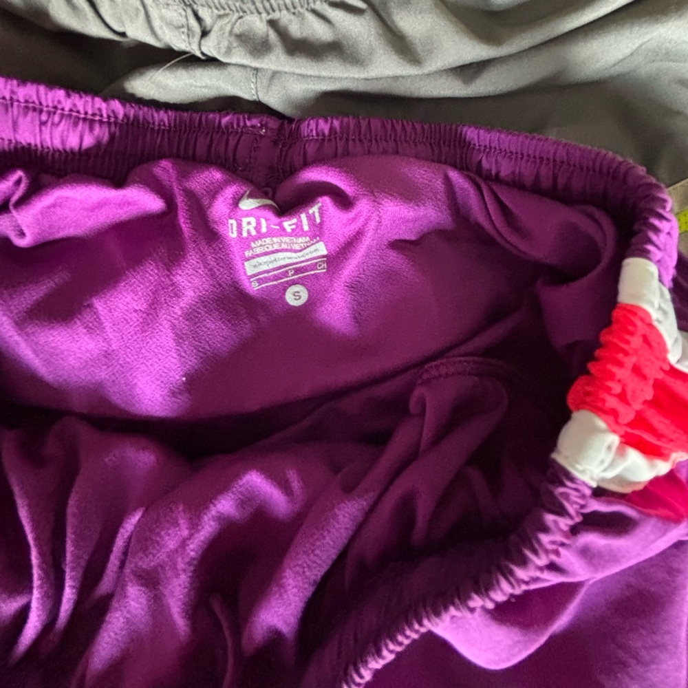 Nike Bundle of 3 Women’s Running Shorts Size Small - Picture 2 of 4